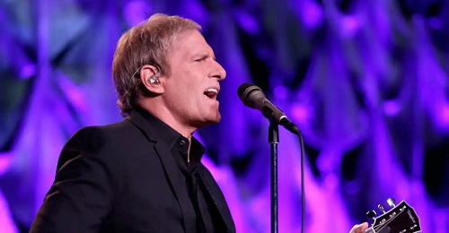 Michael Bolton announces brain tumor diagnosis: underwent ‘immediate surgery’